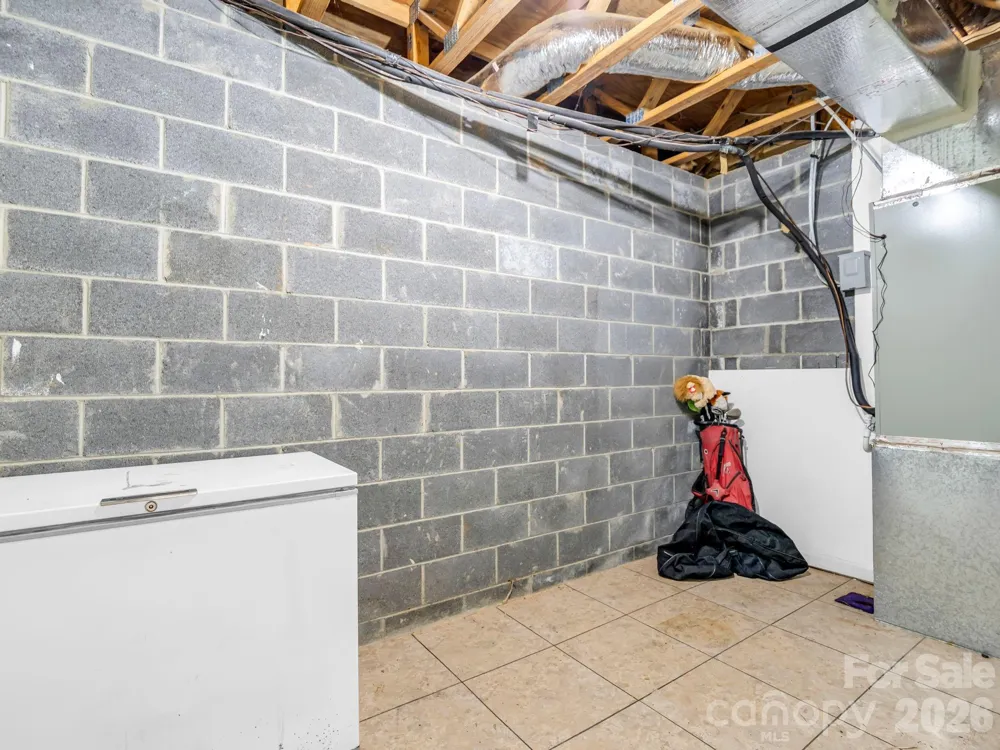 385 Park Street Columbus, NC 28722