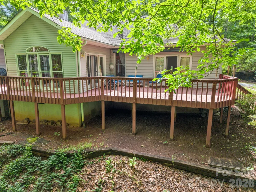 385 Park Street Columbus, NC 28722