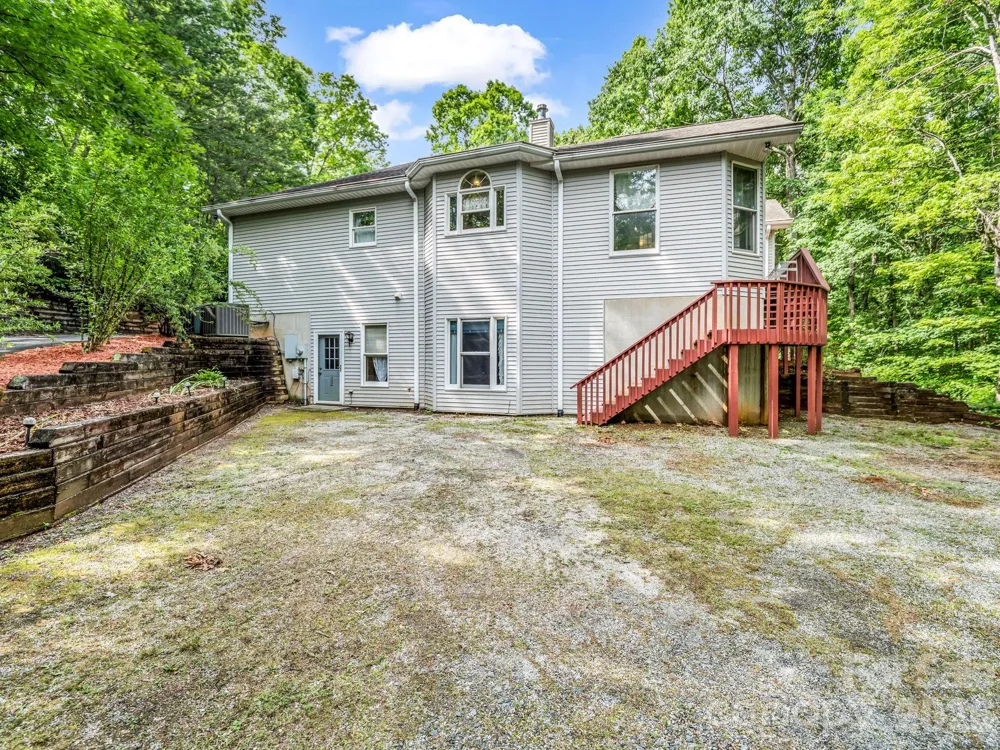 385 Park Street Columbus, NC 28722