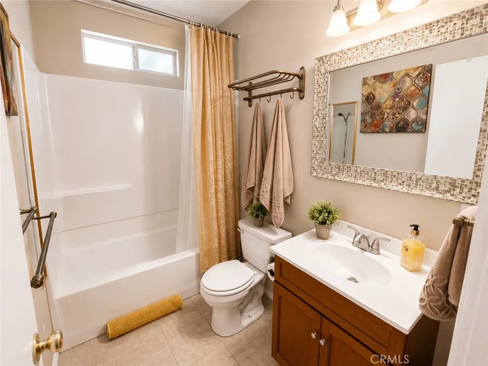 23788 Zuger Crestline, CA 92325