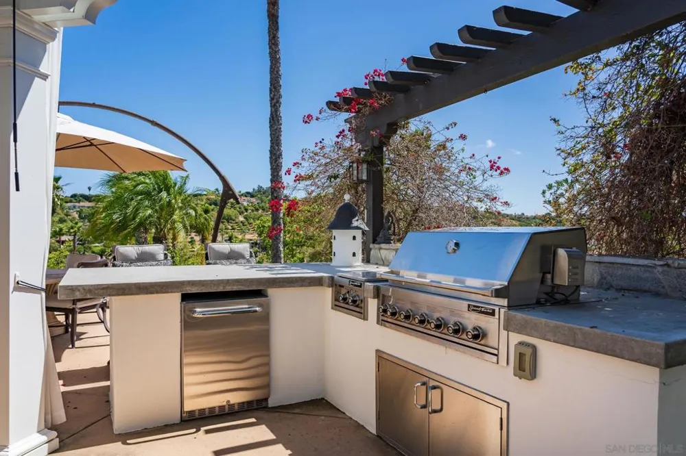 6171 Avenida Del Duque Rancho Santa Fe, CA 92067