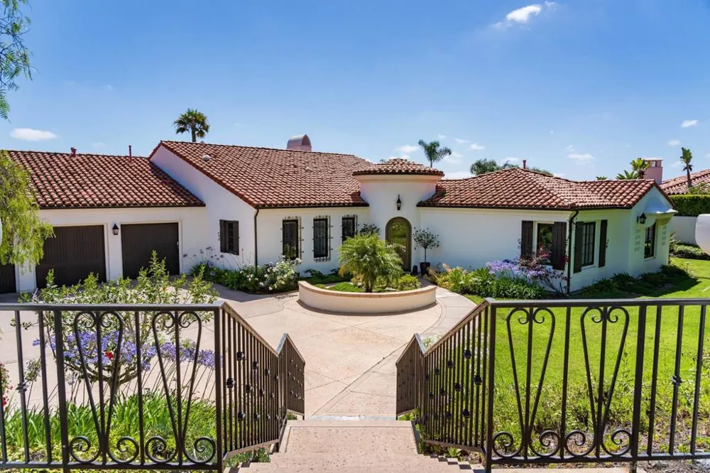 6171 Avenida Del Duque Rancho Santa Fe, CA 92067