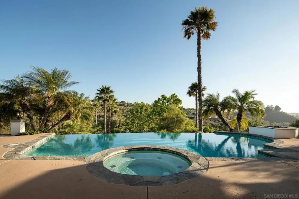 6171 Avenida Del Duque Rancho Santa Fe, CA 92067