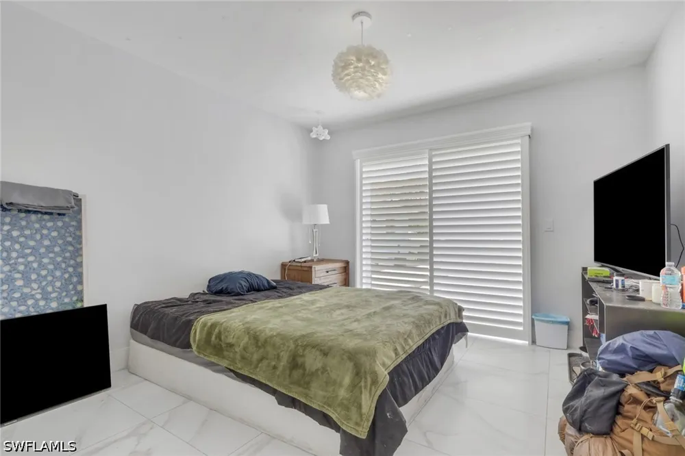31st Street SW Naples, FL 34117