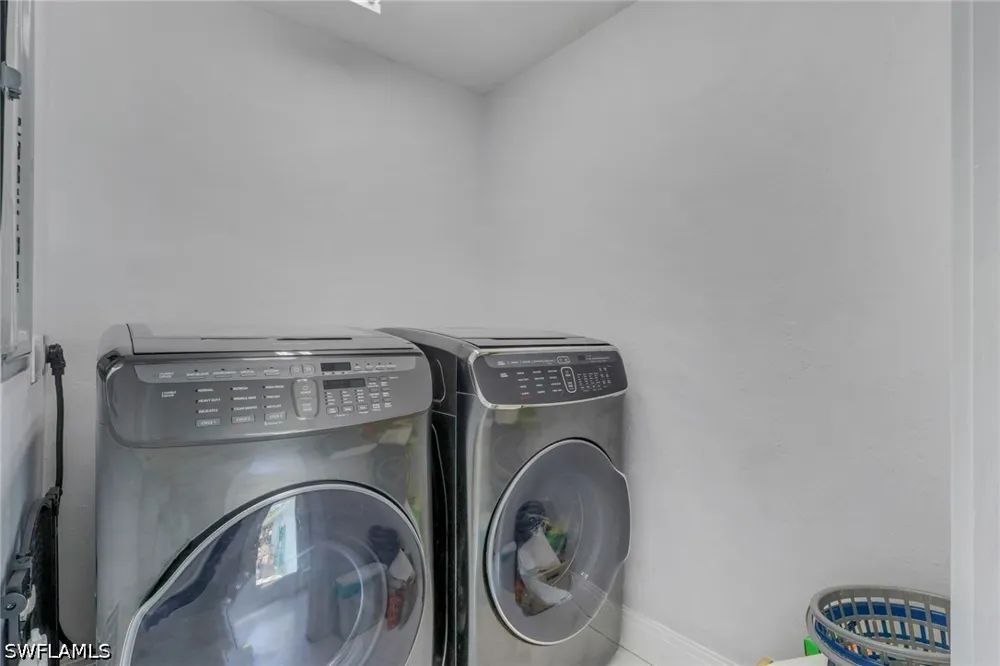 31st Street SW Naples, FL 34117