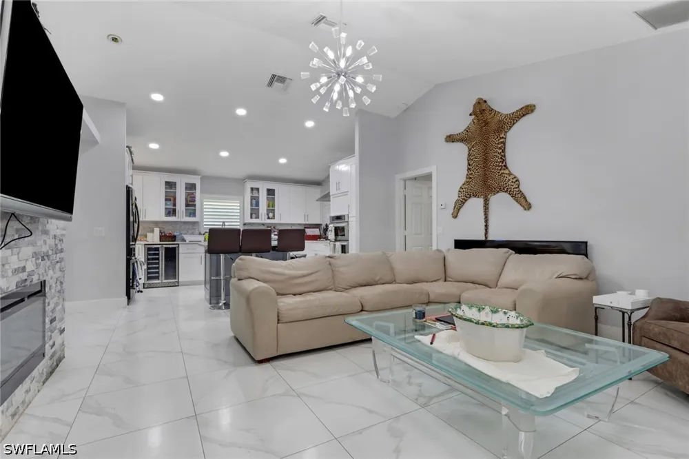 31st Street SW Naples, FL 34117