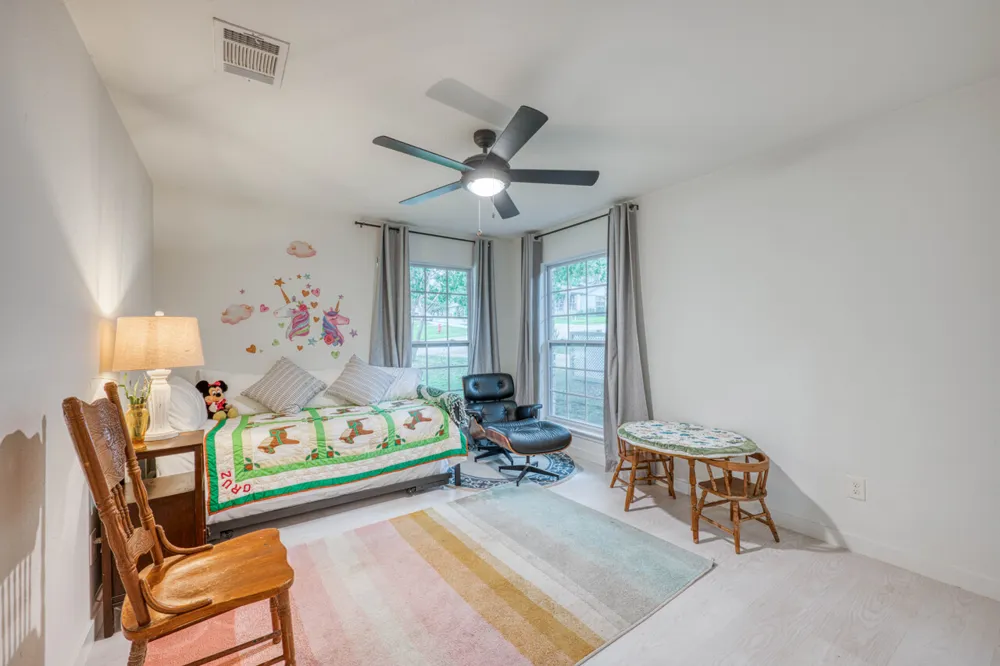 301 6th Street Marble Falls, TX 78654