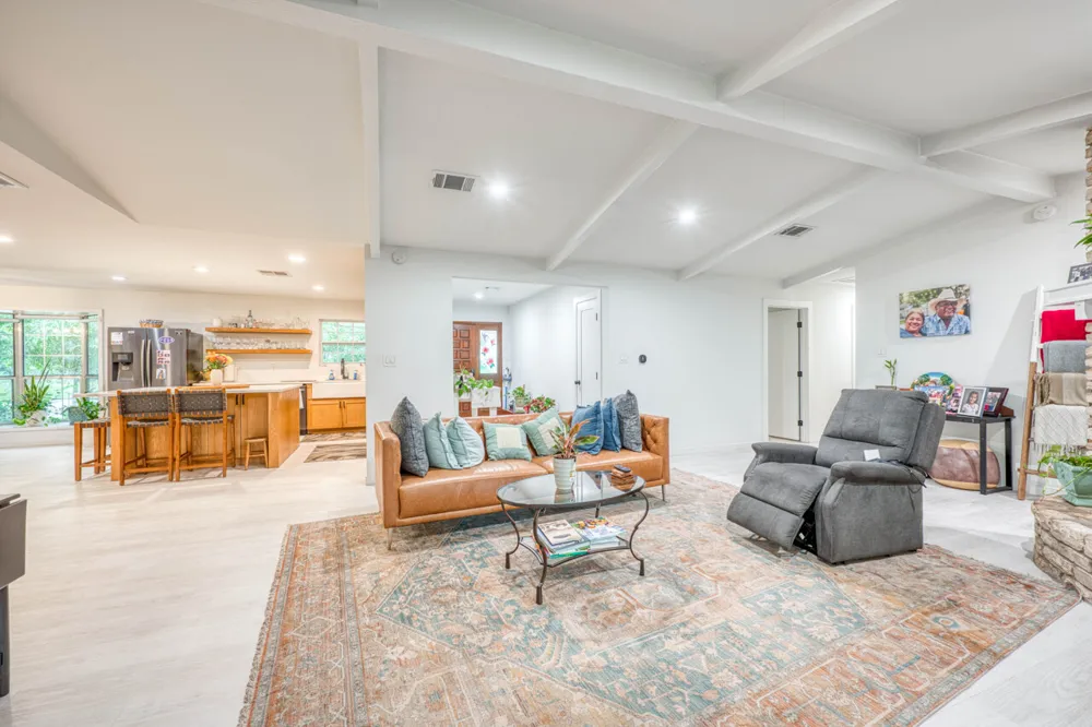 301 6th Street Marble Falls, TX 78654