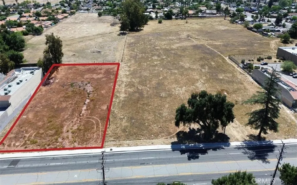 608 San Jacinto Hemet, CA 92543