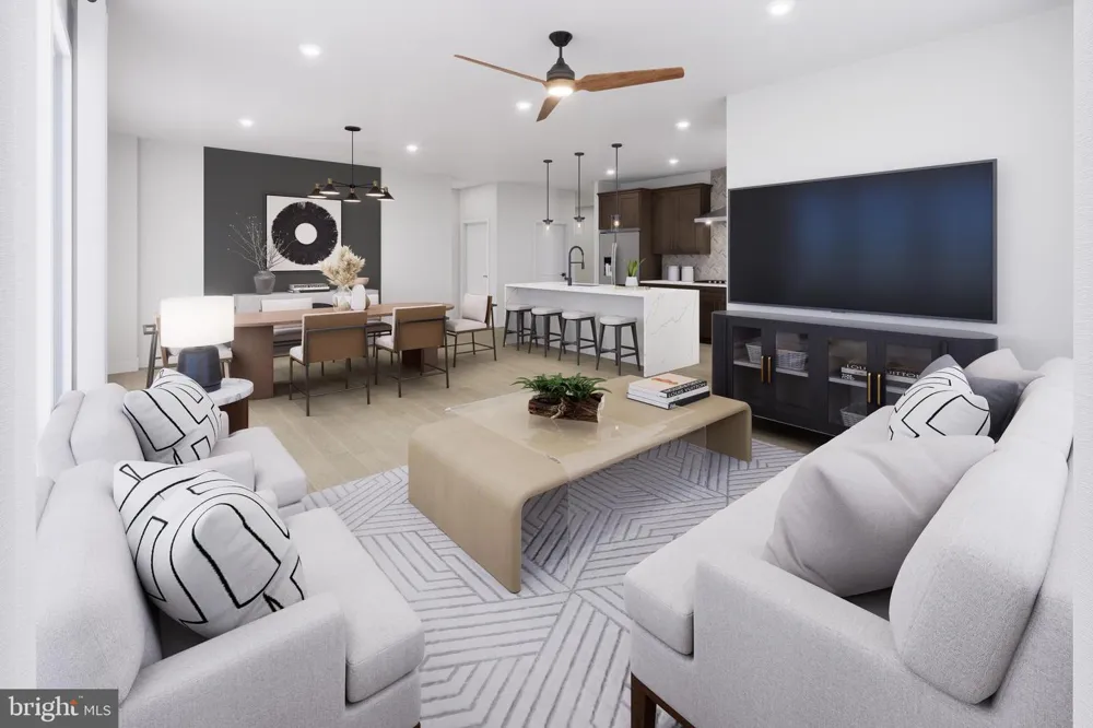 1121 FORTUNE TERRACE #210 Potomac, MD 20854