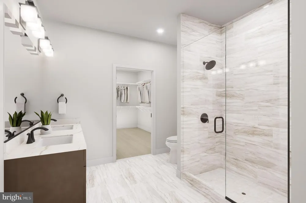 1121 FORTUNE TERRACE #210 Potomac, MD 20854