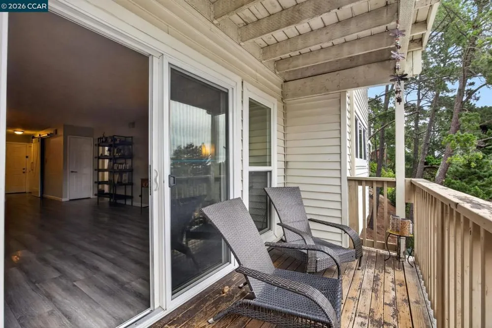 1984 Ascot Dr #C Moraga, CA 94556