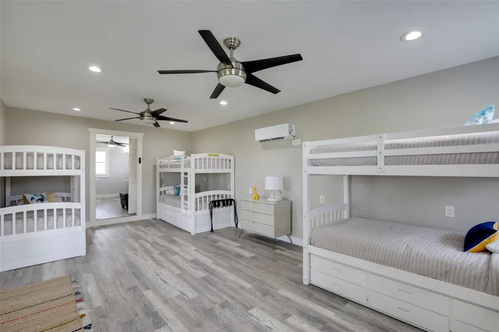 8862 County Road 4028 Kemp, TX 75143