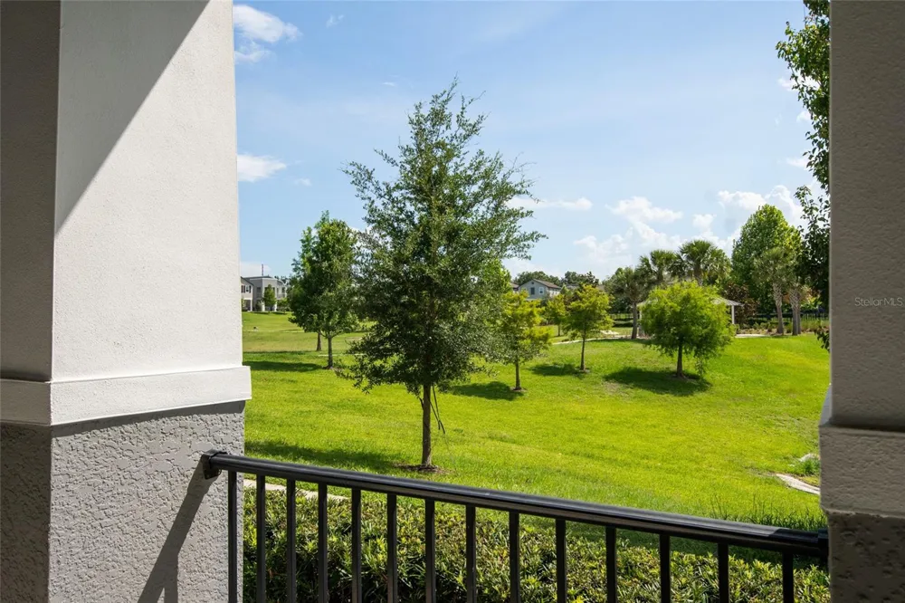 2241 WHITE FEATHER LOOP Oakland, FL 34787