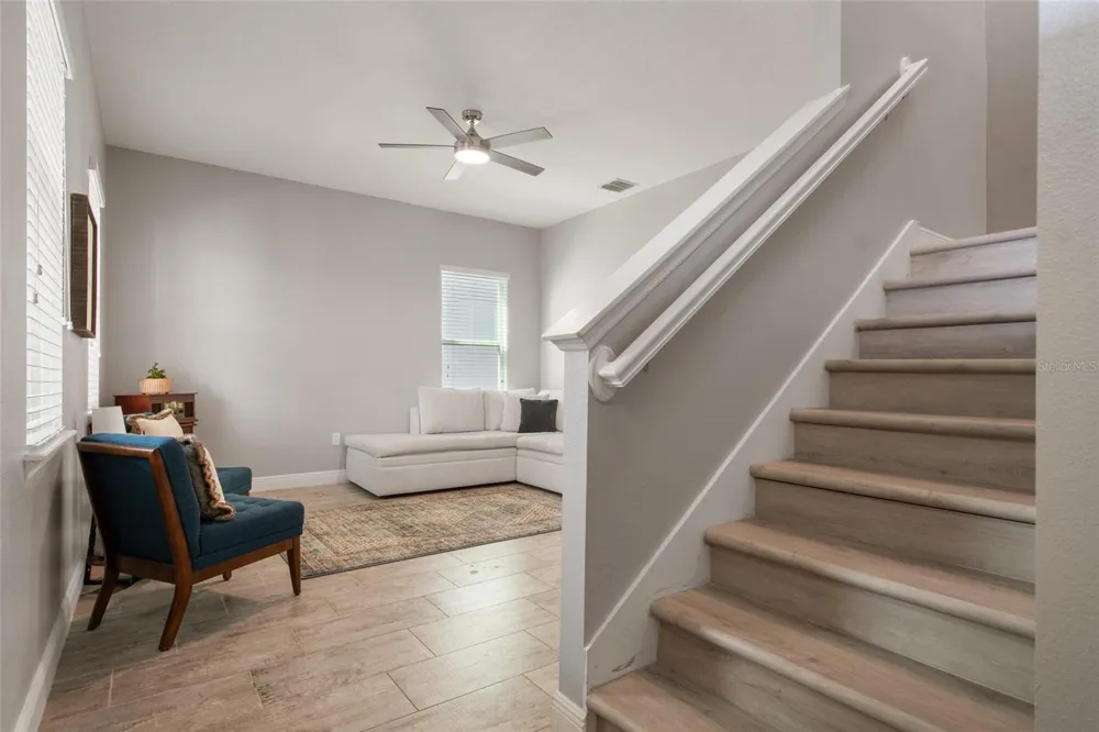 2241 WHITE FEATHER LOOP Oakland, FL 34787