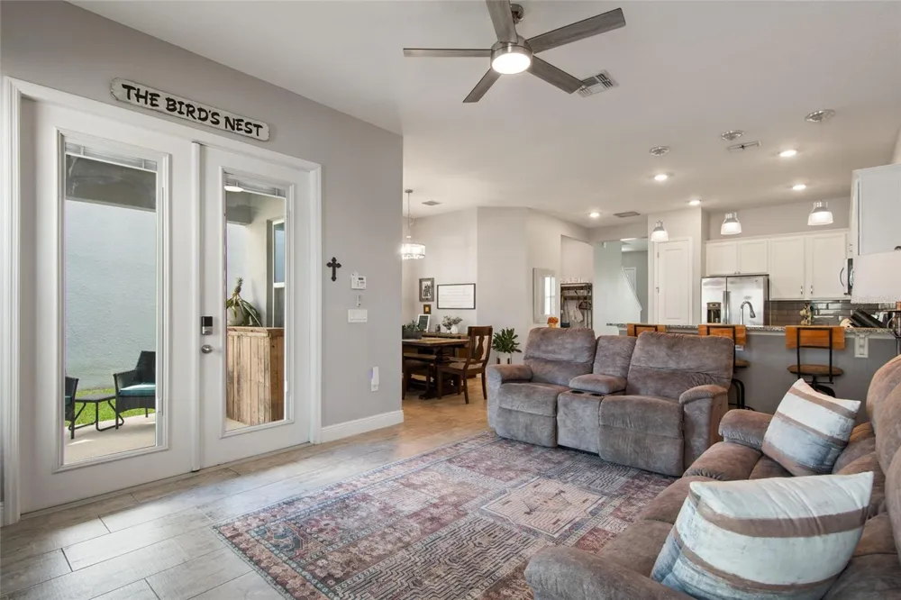 2241 WHITE FEATHER LOOP Oakland, FL 34787
