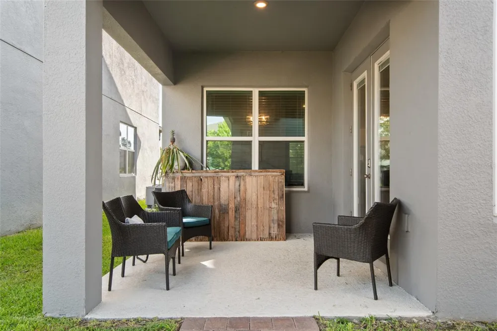 2241 WHITE FEATHER LOOP Oakland, FL 34787