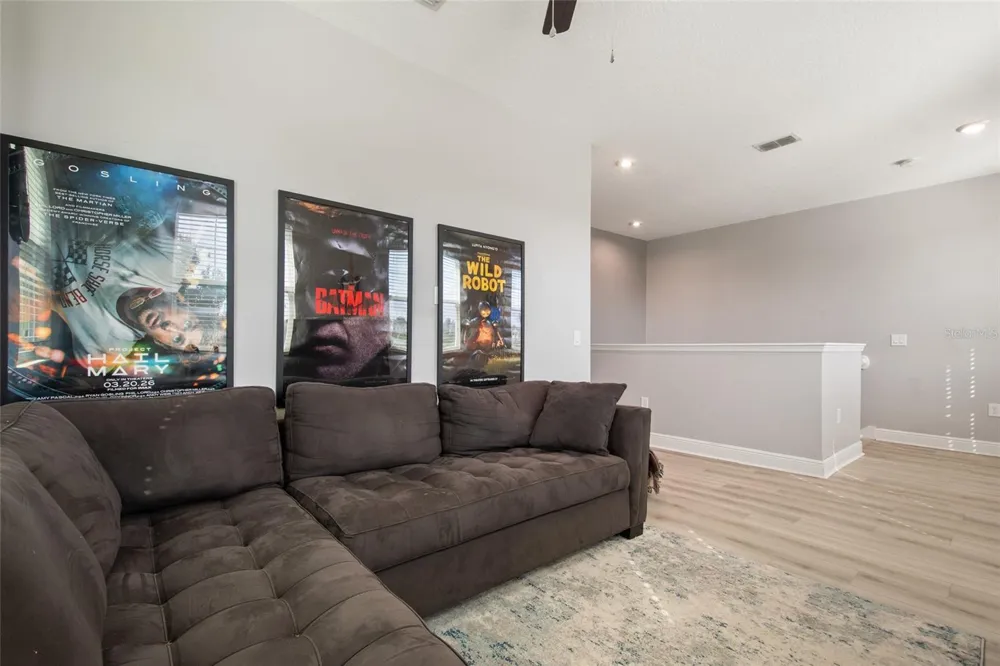 2241 WHITE FEATHER LOOP Oakland, FL 34787
