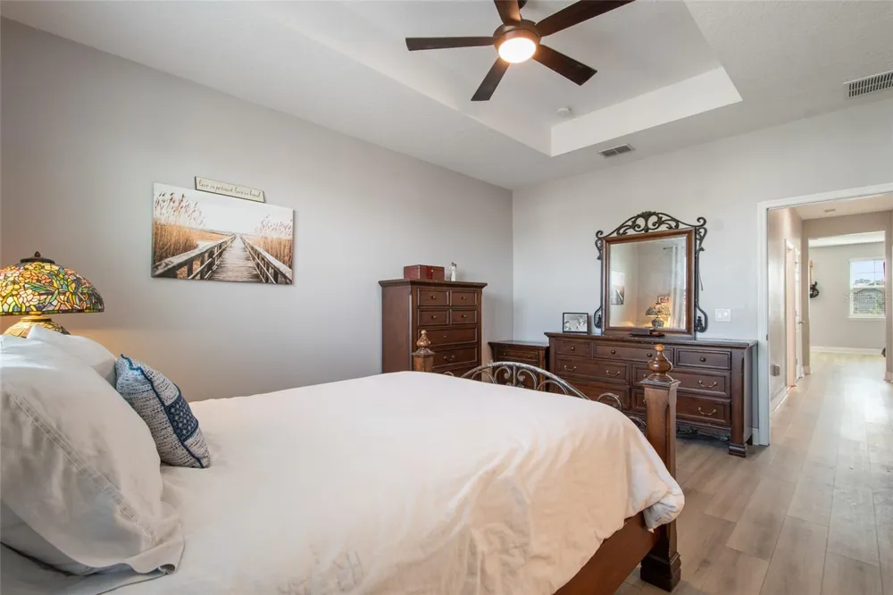 2241 WHITE FEATHER LOOP Oakland, FL 34787