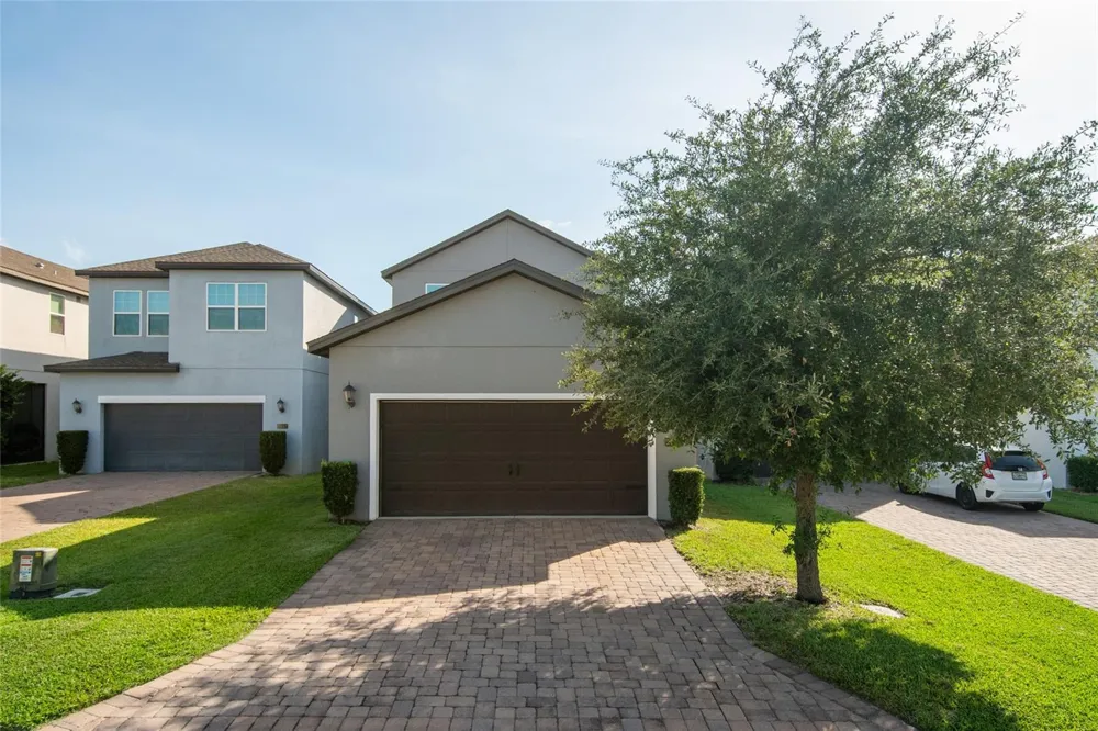 2241 WHITE FEATHER LOOP Oakland, FL 34787