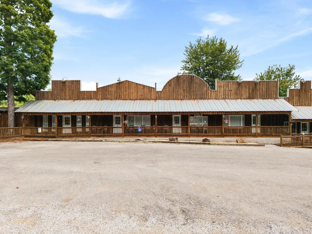 11845 US 41 Monteagle, TN 37356