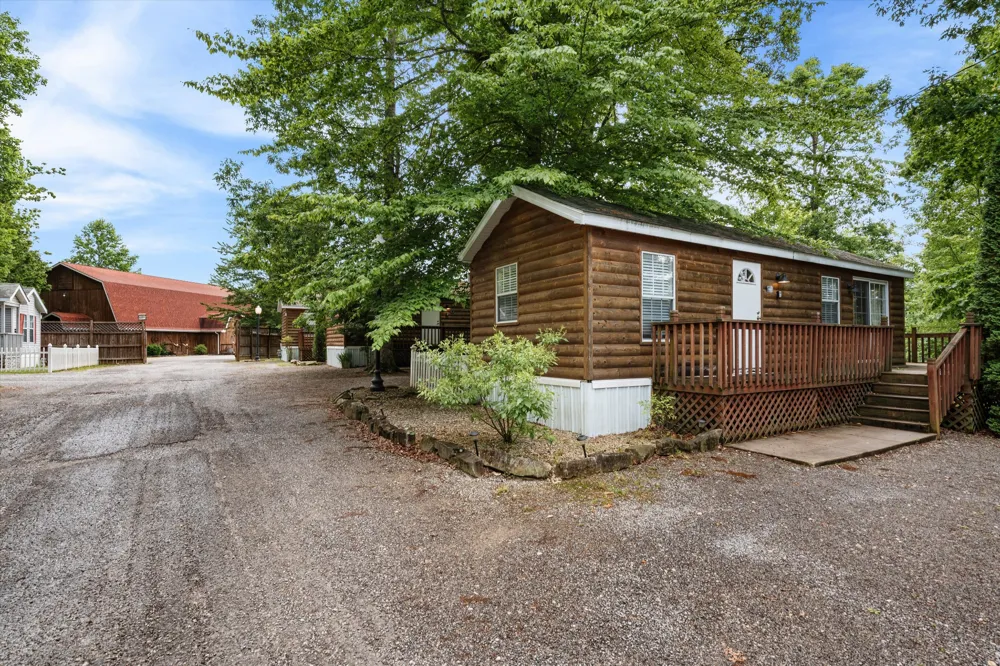 11845 US 41 Monteagle, TN 37356