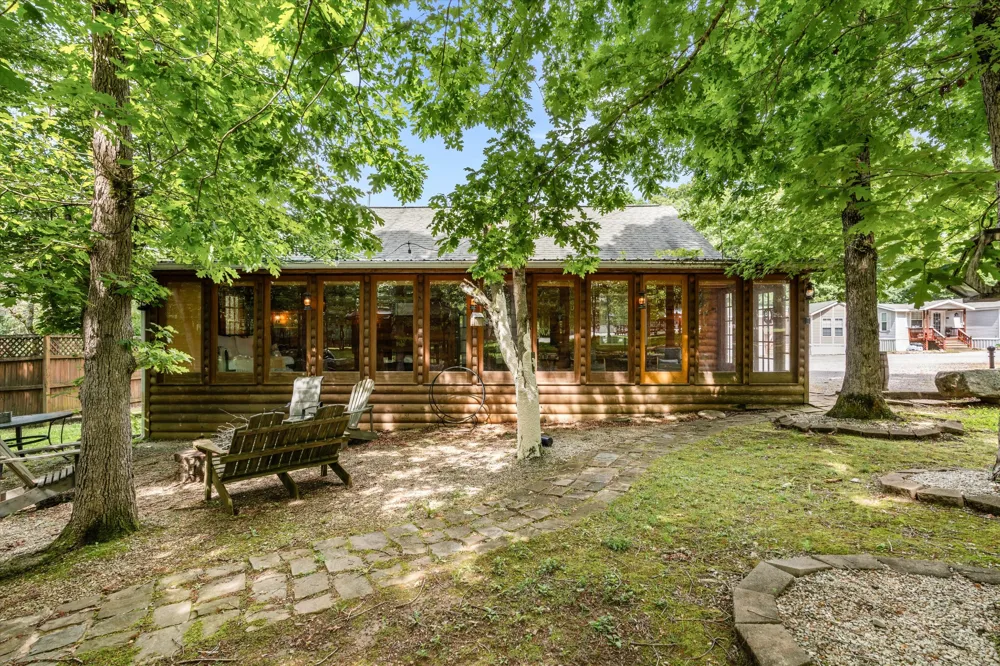 11845 US 41 Monteagle, TN 37356