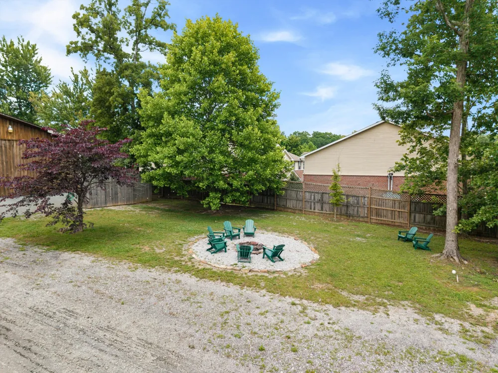 11845 US 41 Monteagle, TN 37356