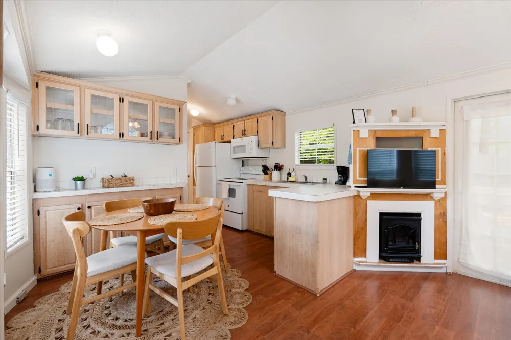 11845 US 41 Monteagle, TN 37356