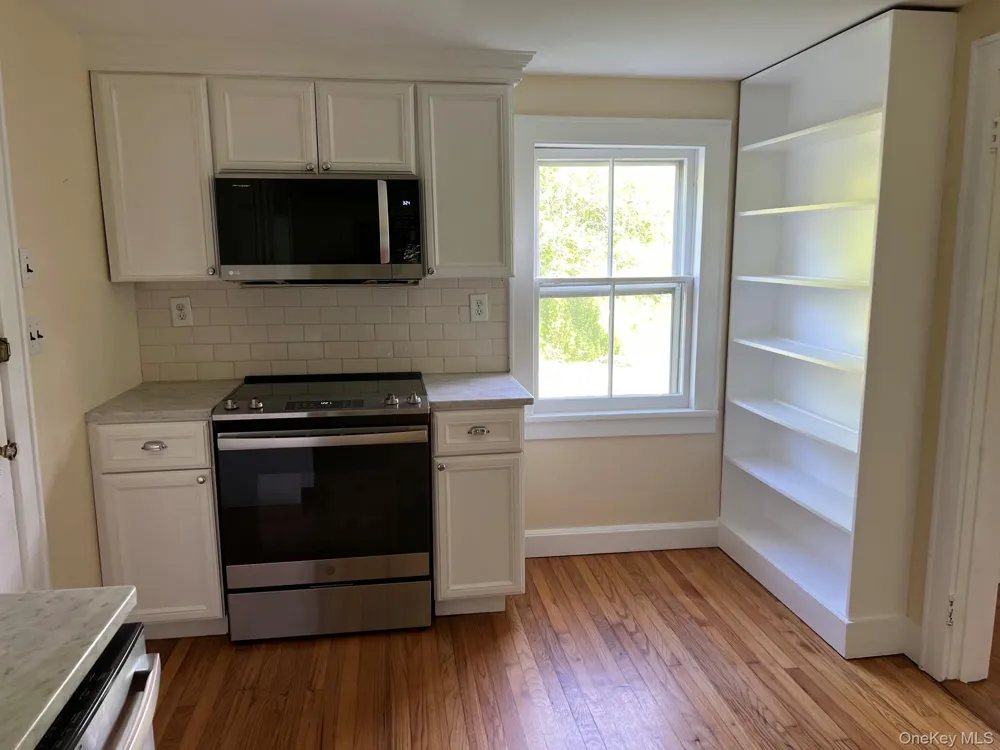 559 Shunpike Millbrook, NY 12545