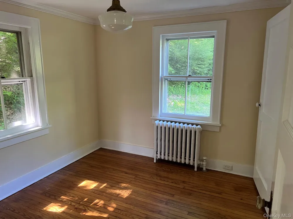 559 Shunpike Millbrook, NY 12545