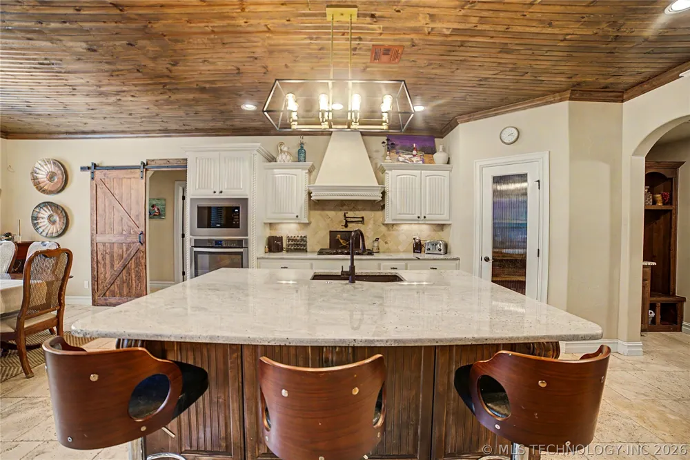 7906 142nd Avenue E Owasso, OK 74055