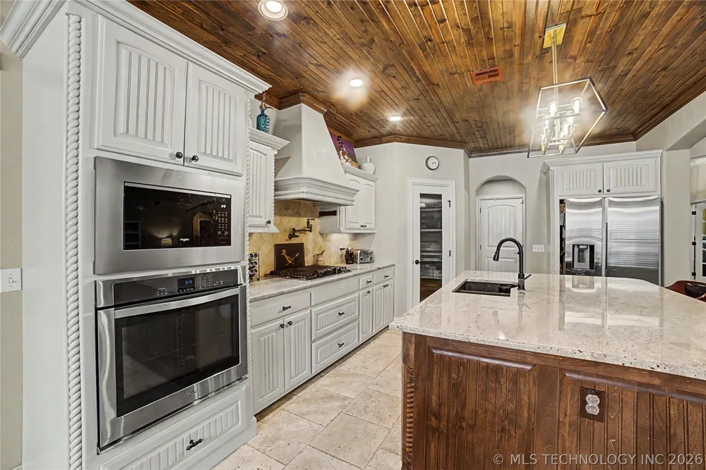 7906 142nd Avenue E Owasso, OK 74055