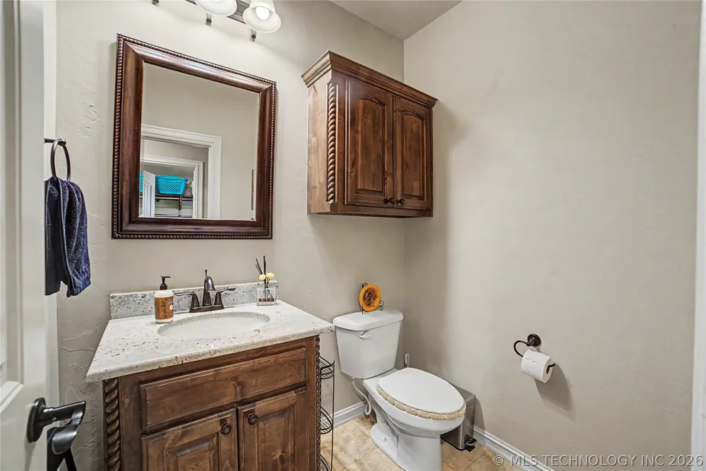 7906 142nd Avenue E Owasso, OK 74055