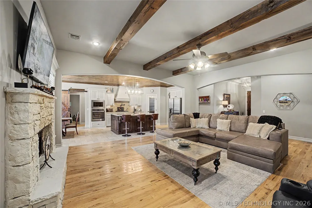 7906 142nd Avenue E Owasso, OK 74055