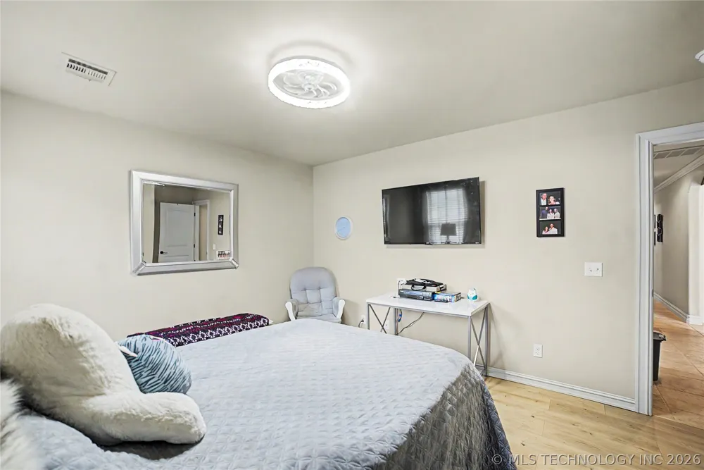 7906 142nd Avenue E Owasso, OK 74055