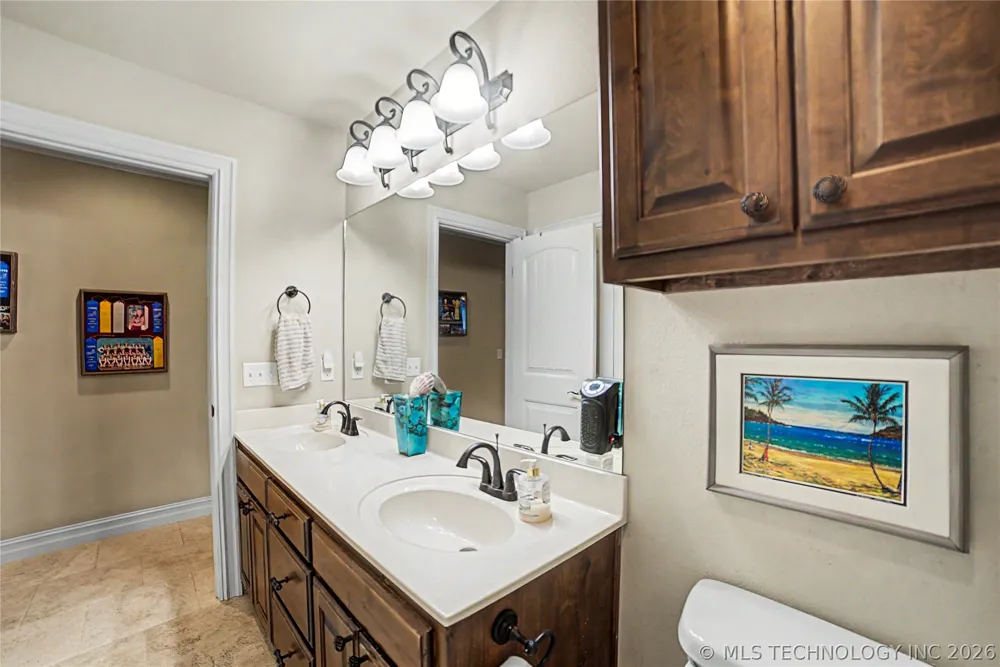 7906 142nd Avenue E Owasso, OK 74055