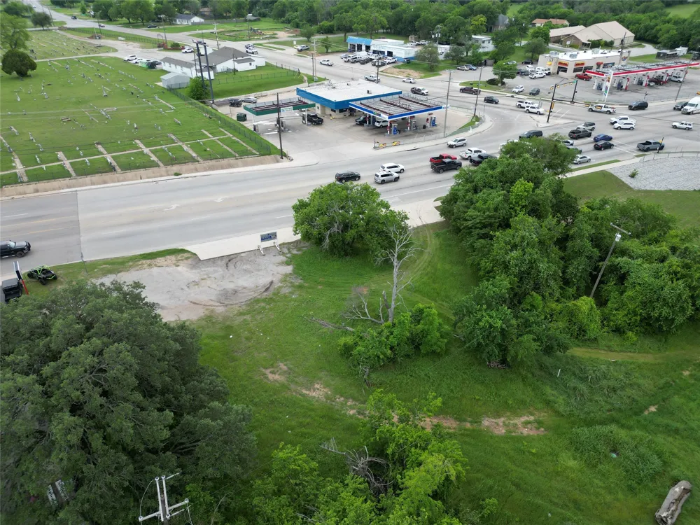 116 E Highway 199 Springtown, TX 76082