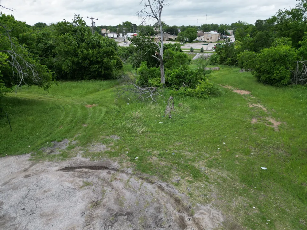116 E Highway 199 Springtown, TX 76082