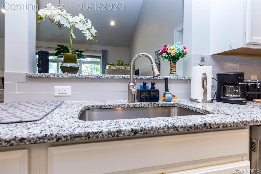 2589 Oxford Circle Scio Township, MI 48103