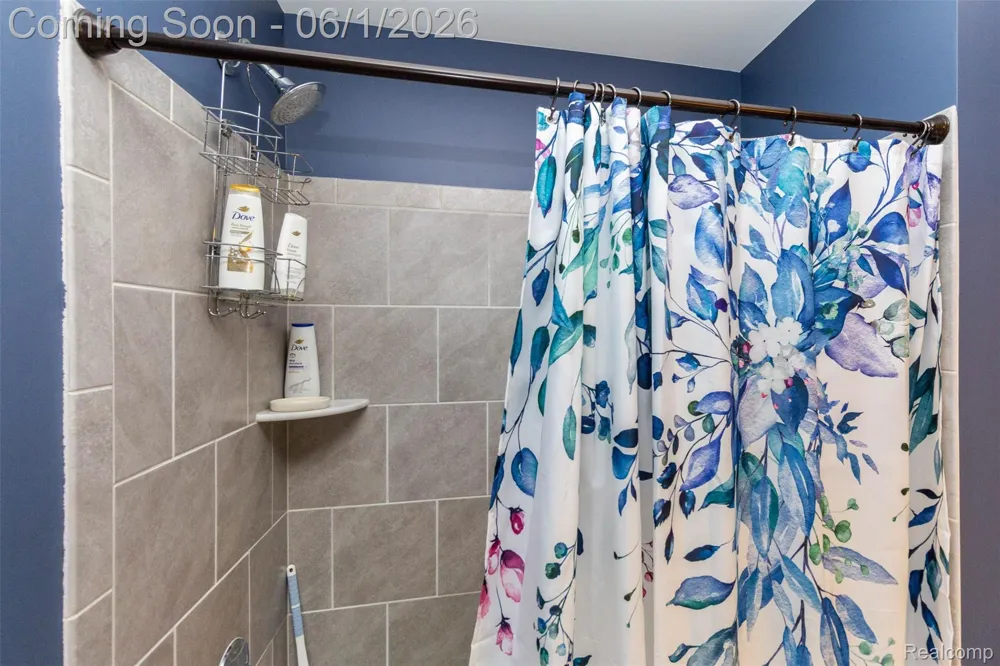 2589 Oxford Circle Scio Township, MI 48103