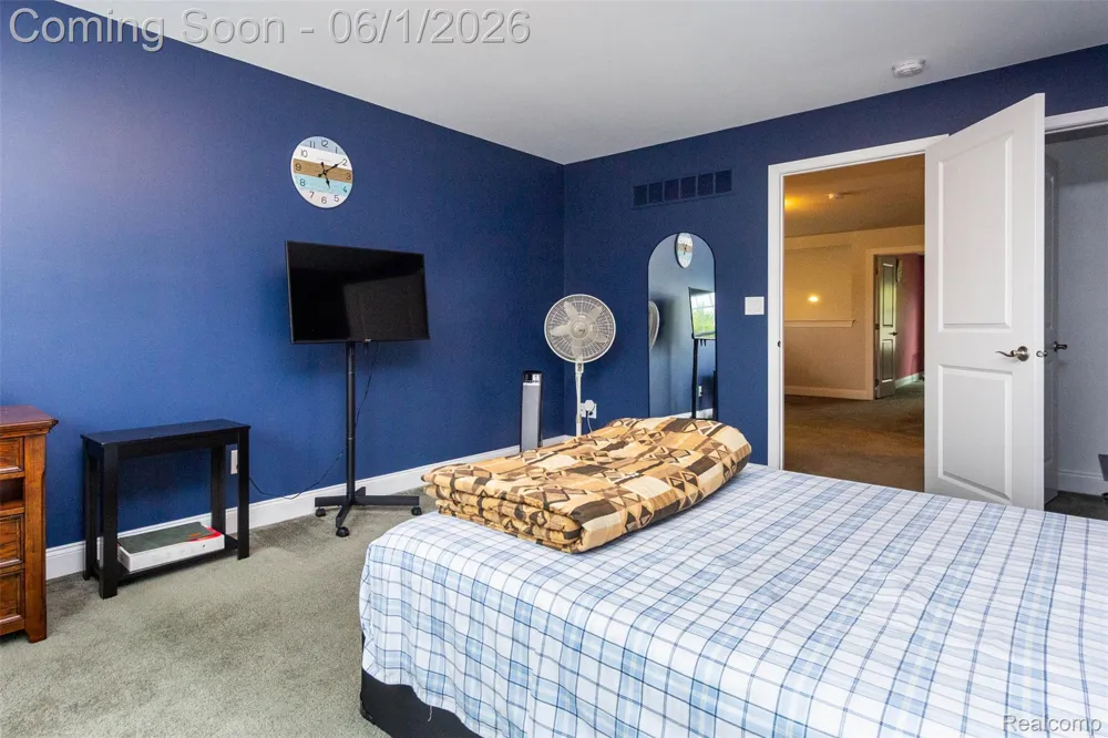2589 Oxford Circle Scio Township, MI 48103