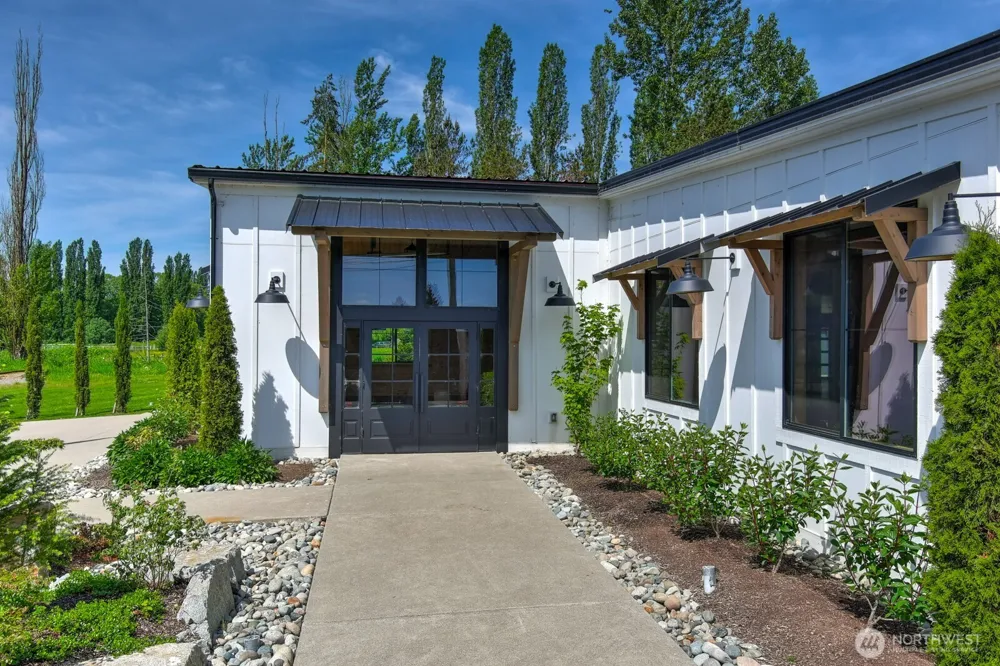 21326 Woods Creek Road Monroe, WA 98272