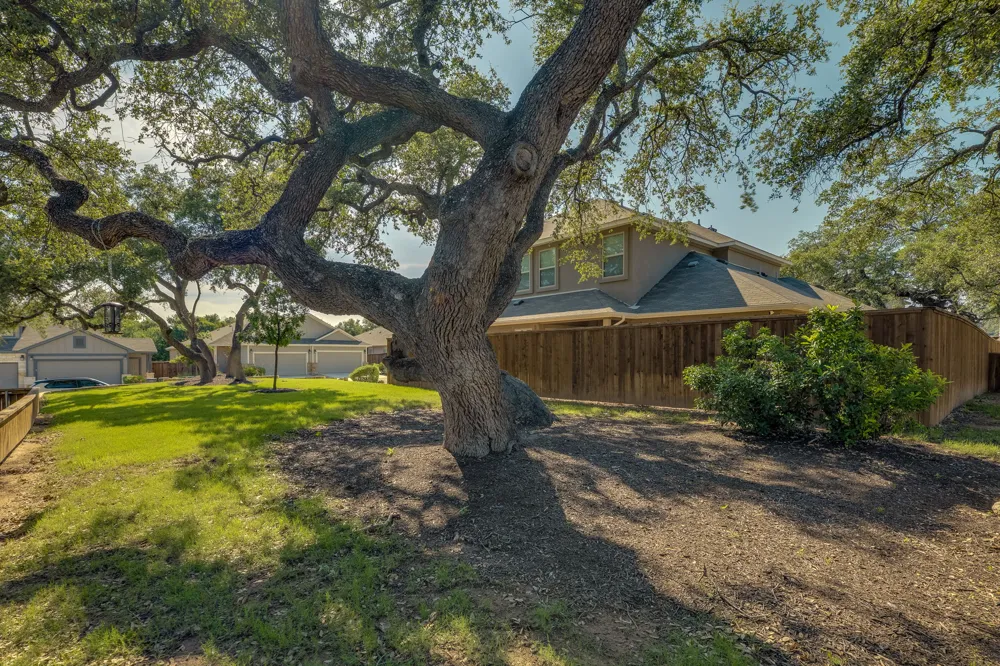 619 Parkline Drive Georgetown, TX 78626