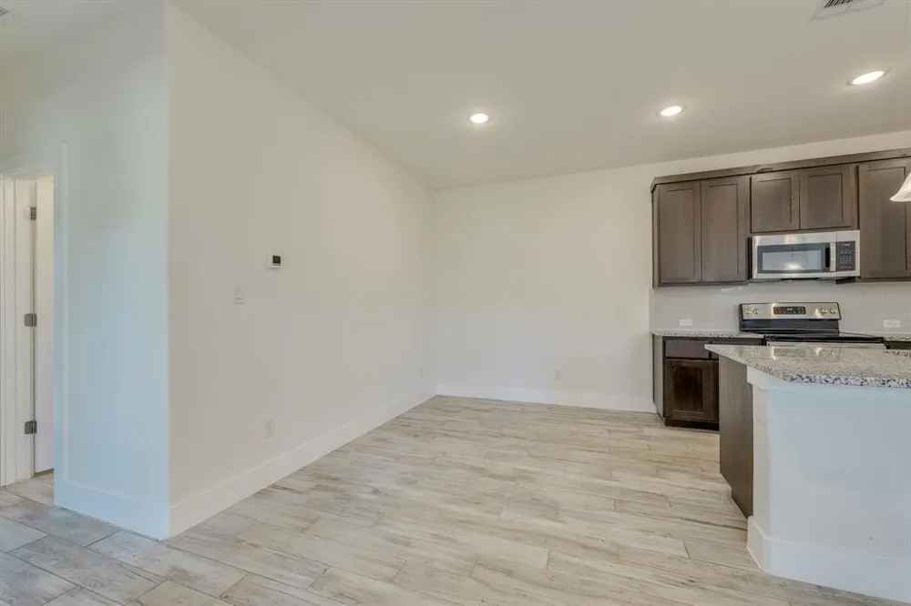 619 Parkline Drive Georgetown, TX 78626