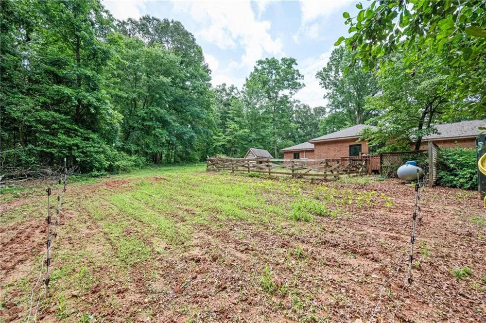 801 Buford Carey Road Hull, GA 30646