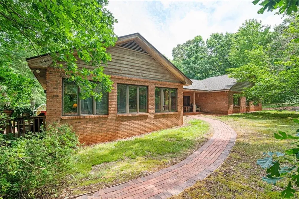 801 Buford Carey Road Hull, GA 30646