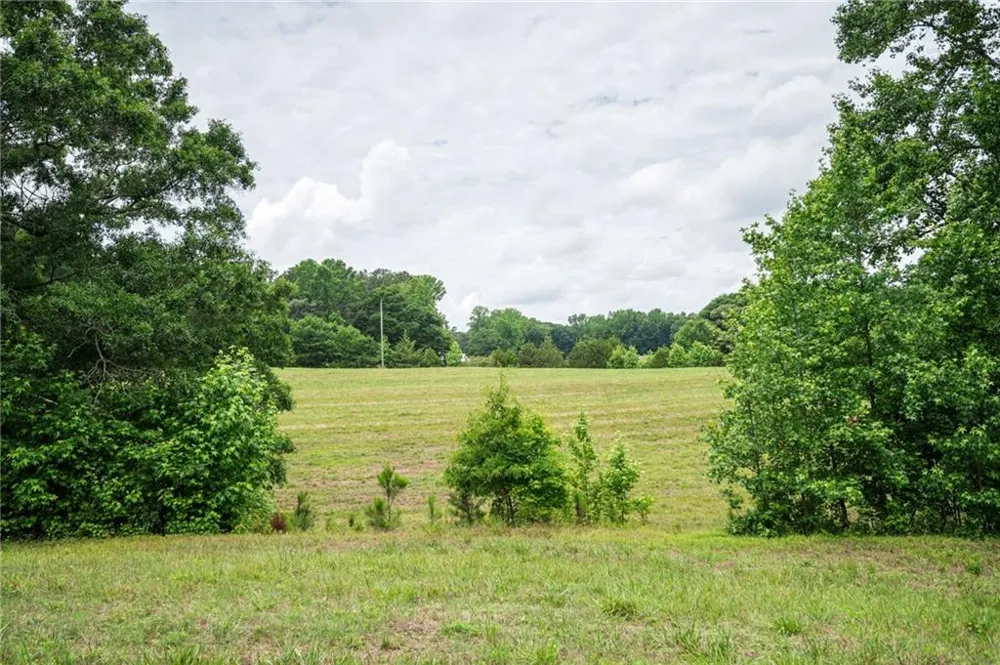 801 Buford Carey Road Hull, GA 30646