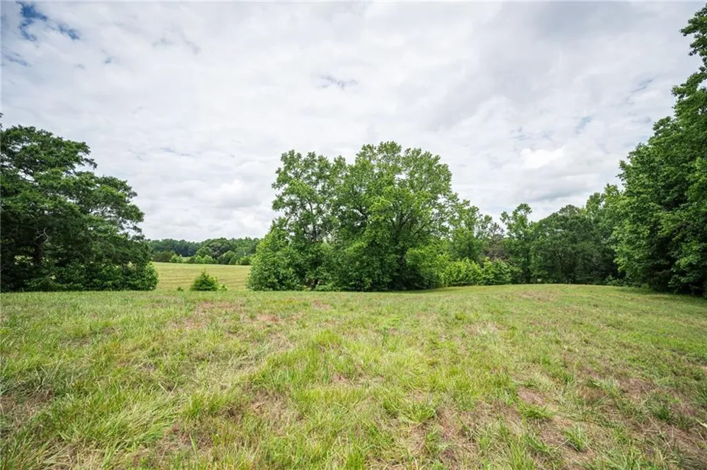 801 Buford Carey Road Hull, GA 30646