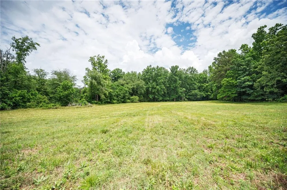 801 Buford Carey Road Hull, GA 30646
